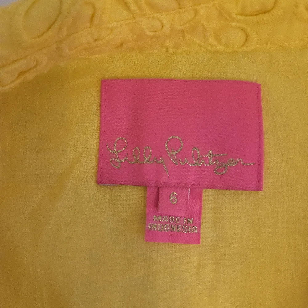 Lilly Pulitzer Kenna Shirtdress Oversize Pinwheel Eyelet Resort Yellow Size 6 - Picture 6 of 11